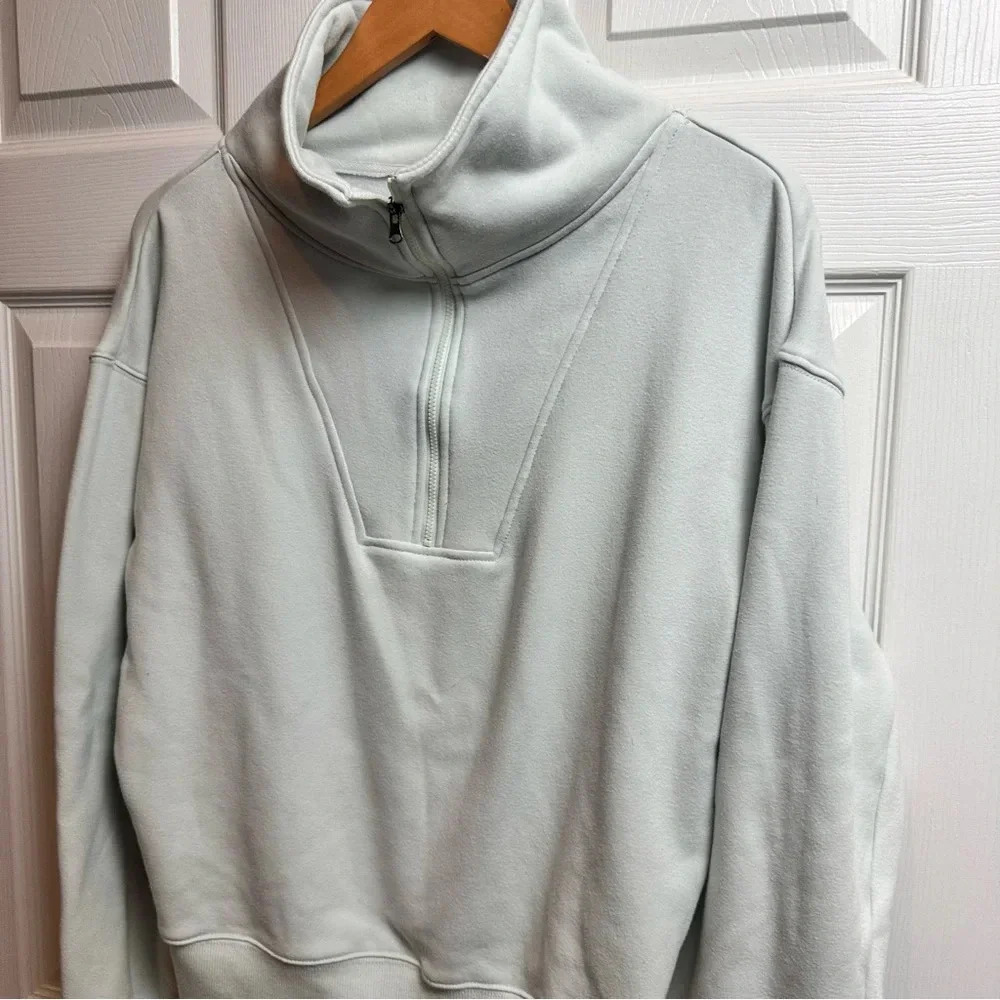 Earth Yoga 1/4 Zip‎ Sweatshirt. Soft Mint - Picture 4 of 10